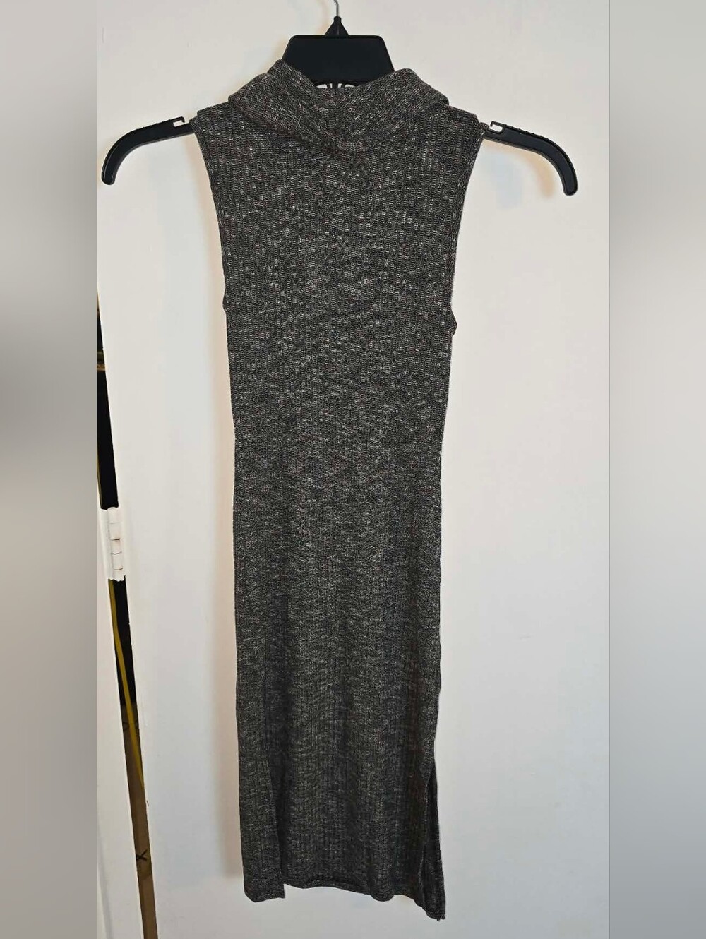 Sleeveless Gray Knit Turtleneck Midi Dress By Polly & Esther - Small - Picture 4 of 8